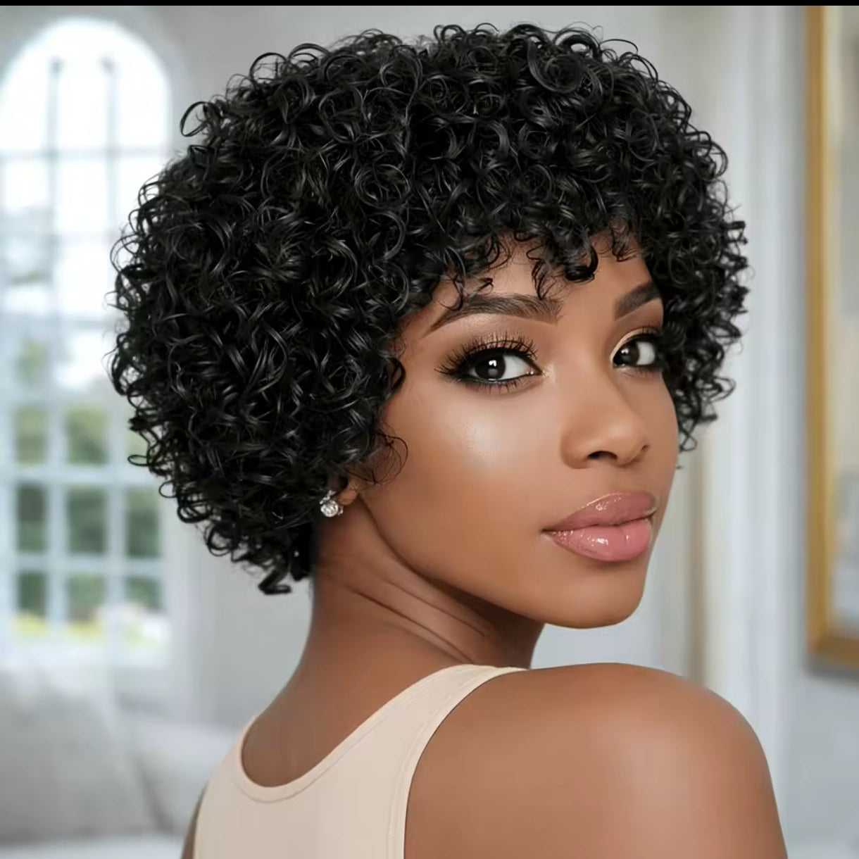 Peruca Pixie Moderna