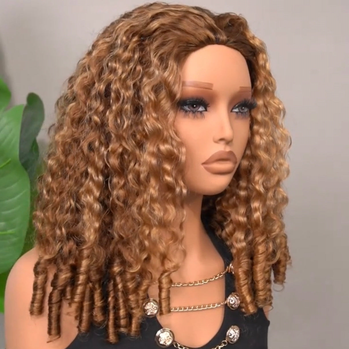 Half Wig Burmese Curly – Castanho Mel (#27)
