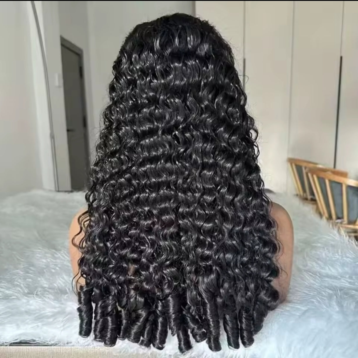 Half Wig Burmese Curly – Preto Natural (#1B)