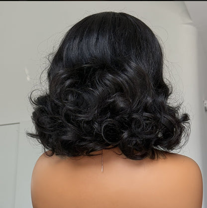 Peruca Bob Ondulada– Preto Natural (#1B)