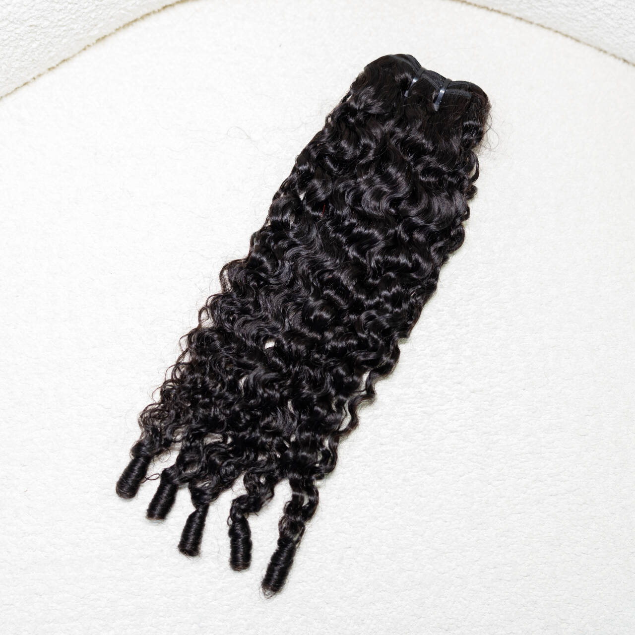 Extensões Burmese Curly – Preto Natural (#1B)