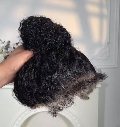Peruca 360 Kinky Curly com Baby Hair 4B – Preto Natural (#1B)