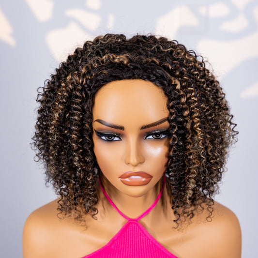 Meia Peruca Cacheada Crespa com Mechas Castanhas – Cabelo Humano, Sem Cola, Estilo Versátil